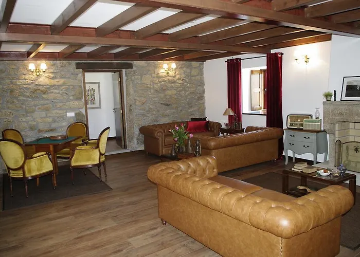 Puial De L Douro בית הארחה מירנדה דו דורו